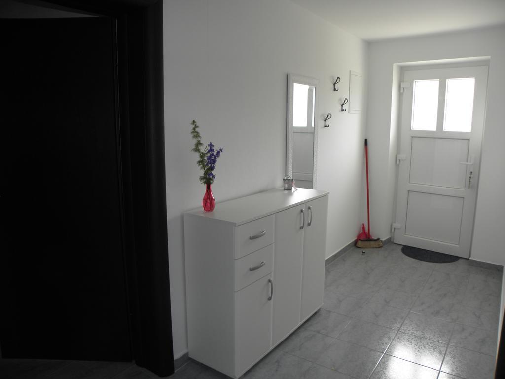 Apartment Jartic Betina  Chambre photo